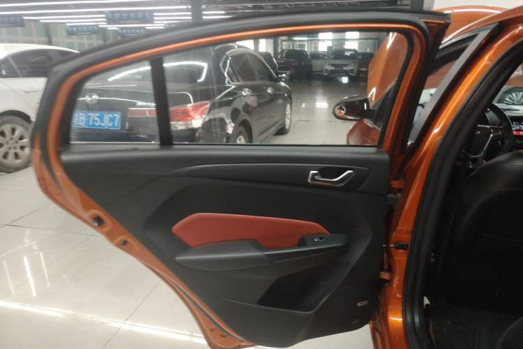 Used Chery Arrizo 5 2017 SPORT 1.5T CVT Prestige Edition Left Rear Door Interior