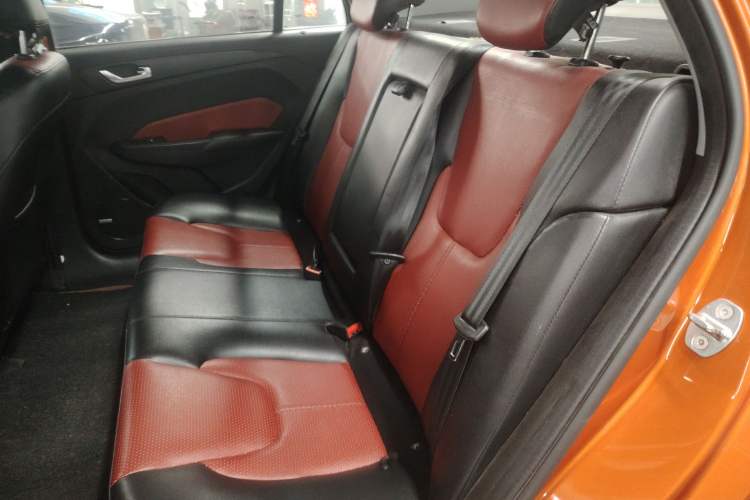 Used Chery Arrizo 5 2017 SPORT 1.5T CVT Prestige Edition Left Rear Seat