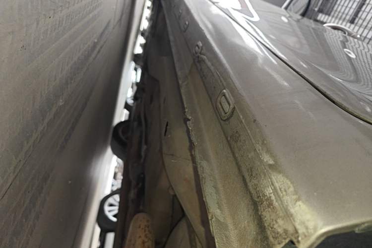 Used Chery Arrizo 5 2017 1.5L CVT Trendsetting Edition Left Side Sill