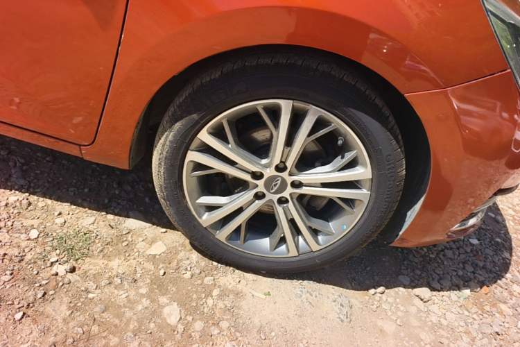 Used Chery Arrizo 5 2017 1.5L CVT Deluxe Edition Right Rear Wheel Hub