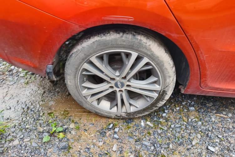 Used Chery Arrizo 5 2017 SPORT 1.5T Manual Luxury Edition Right Rear Wheel Hub
