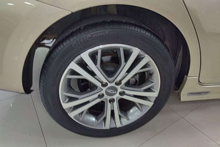 Used Chery Arrizo 5 2017 1.5L CVT Luxury Edition Right Rear Wheel Hub
