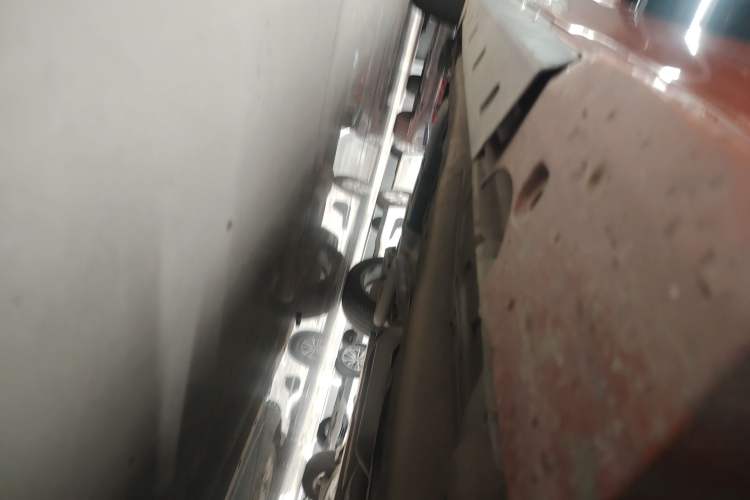 Used Chery Arrizo 5 2017 SPORT 1.5T CVT Prestige Edition Right Side Sill