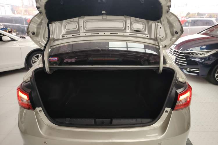 Used Chery Arrizo 5 2017 1.5L CVT Trendsetting Edition Trunk