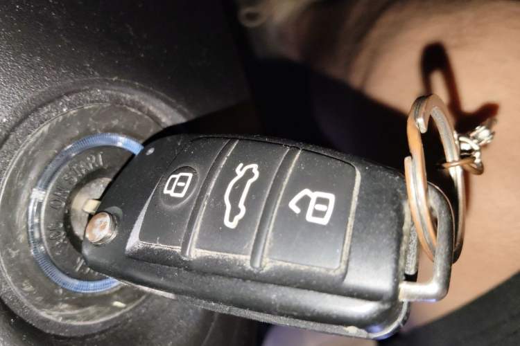 Used Chery Arrizo 5 2017 SPORT 1.5T Manual Luxury Edition Vehicle Key