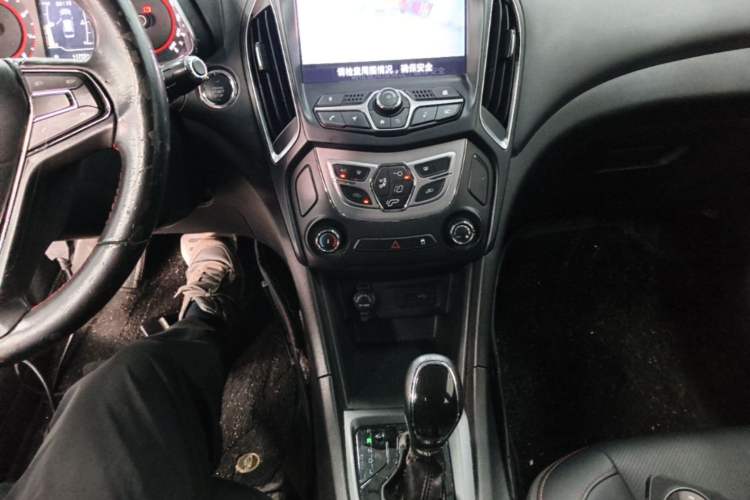 Used Chery Arrizo 5 2018 1.5L CVT Tribute to Youth Edition Audio And AC Panel