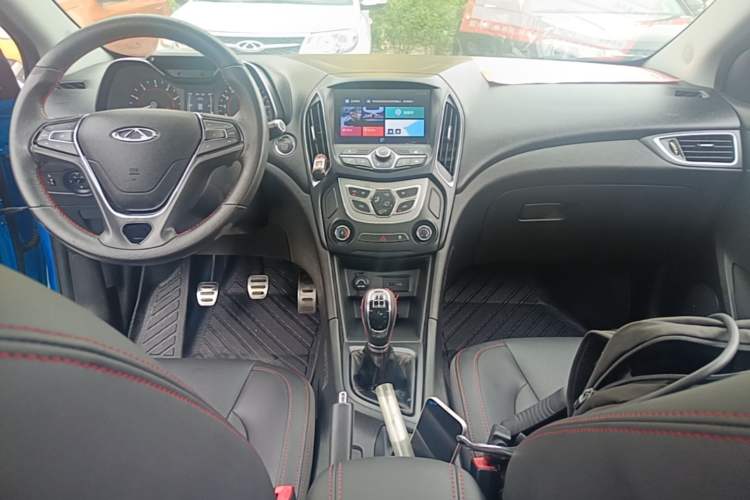 Used Chery Arrizo 5 2018 1.5L Manual Tribute to Youth Edition Center Console