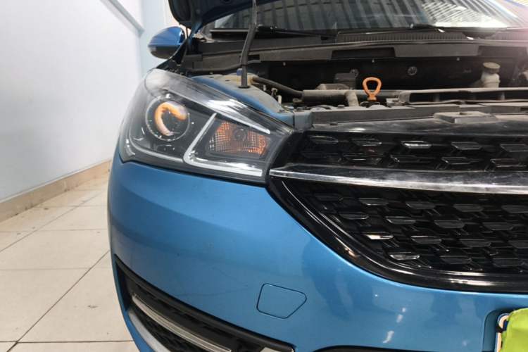 Used Chery Arrizo 5 2018 1.5L CVT Tribute to Youth Edition Right Front Headlight