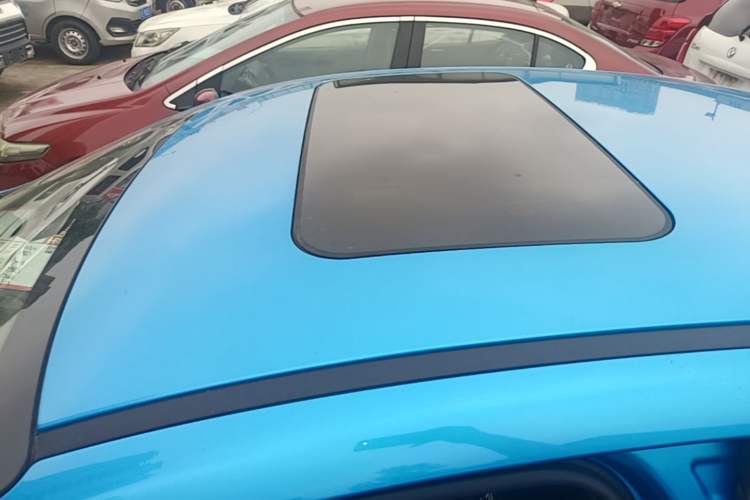 Used Chery Arrizo 5 2018 1.5L Manual Tribute to Youth Edition Roof