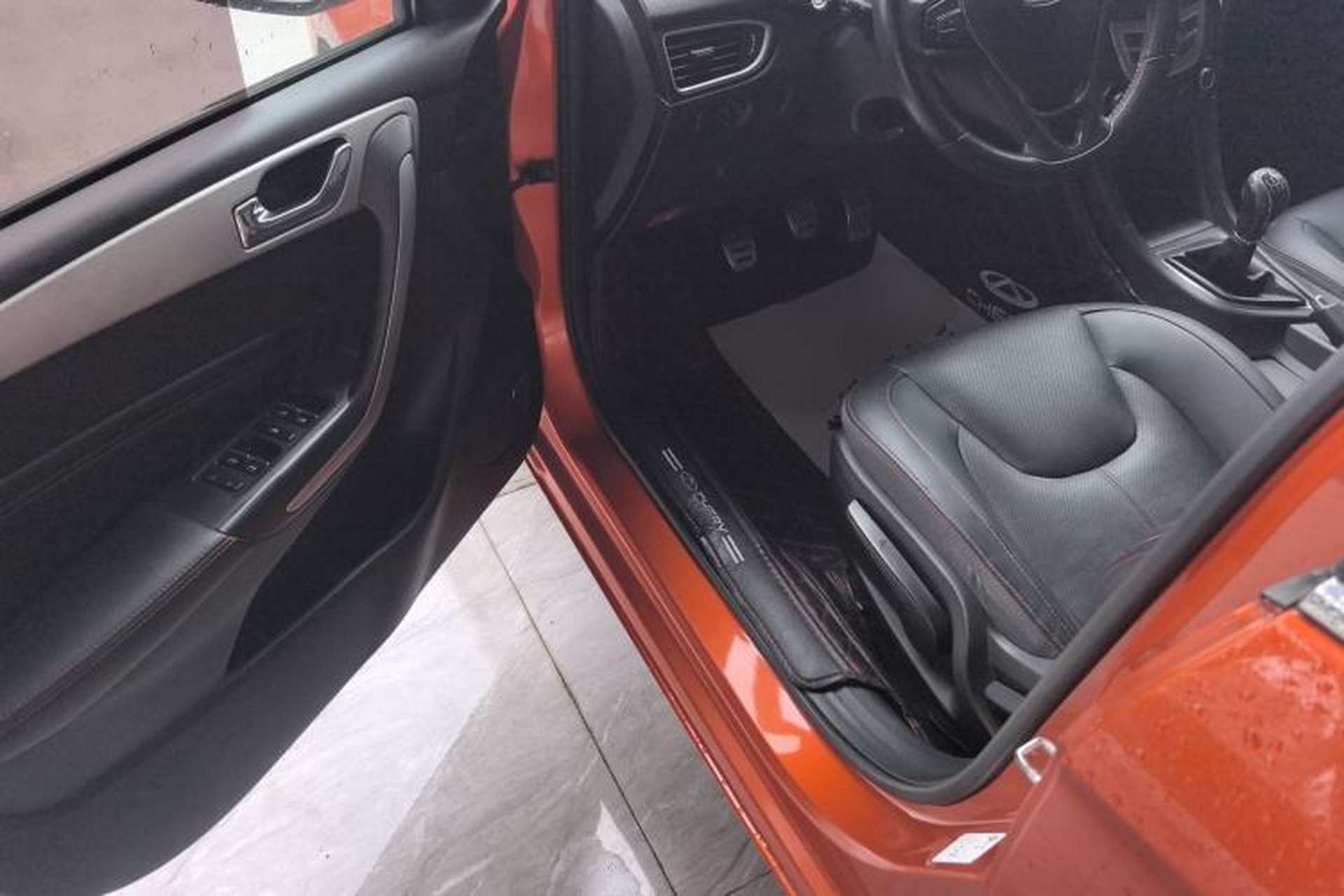 Used Chery Arrizo 5 2018 1.5L Manual Tribute to Youth Edition Interior 3