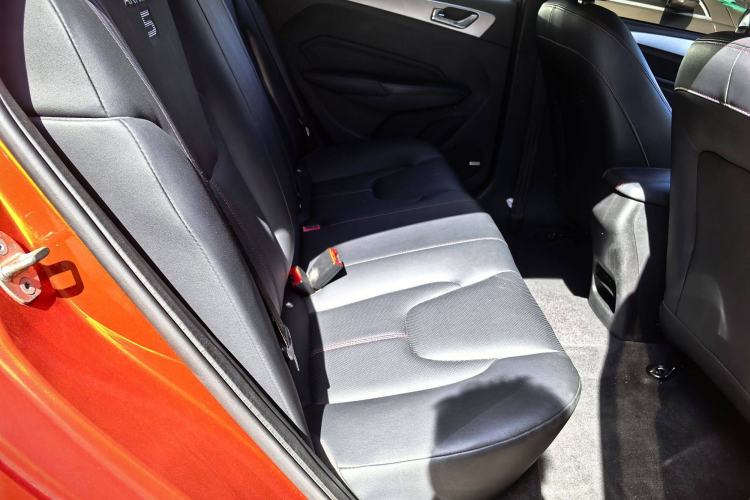 Used Chery Arrizo 5 2018 1.5L Manual Tribute to Youth Edition Interior 9