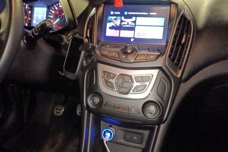 Used Chery Arrizo 5 2018 1.5L Manual Tribute to Youth Edition Audio And AC Panel