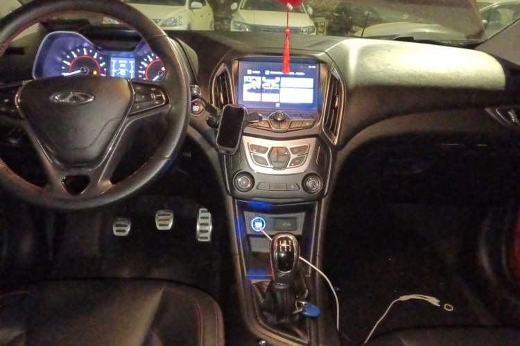Used Chery Arrizo 5 2018 1.5L Manual Tribute to Youth Edition Center Console
