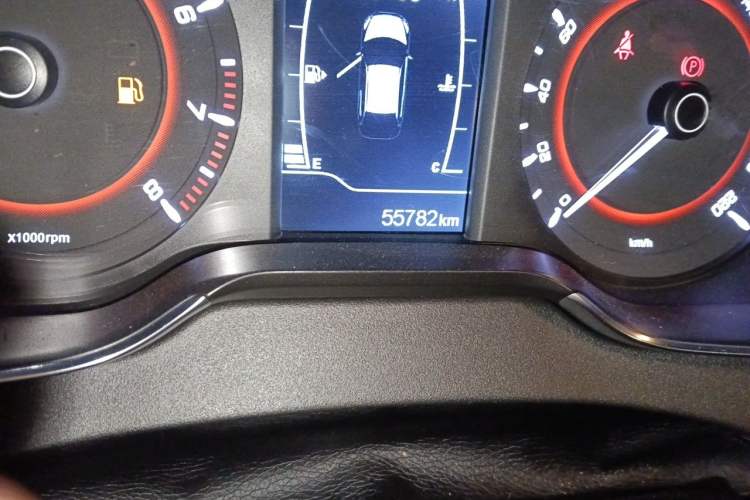 Used Chery Arrizo 5 2018 1.5L Manual Tribute to Youth Edition Odometer Close Up