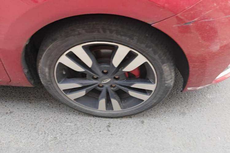 Used Chery Arrizo 5 2018 1.5L Manual Tribute to Youth Edition Right Front Wheel Hub