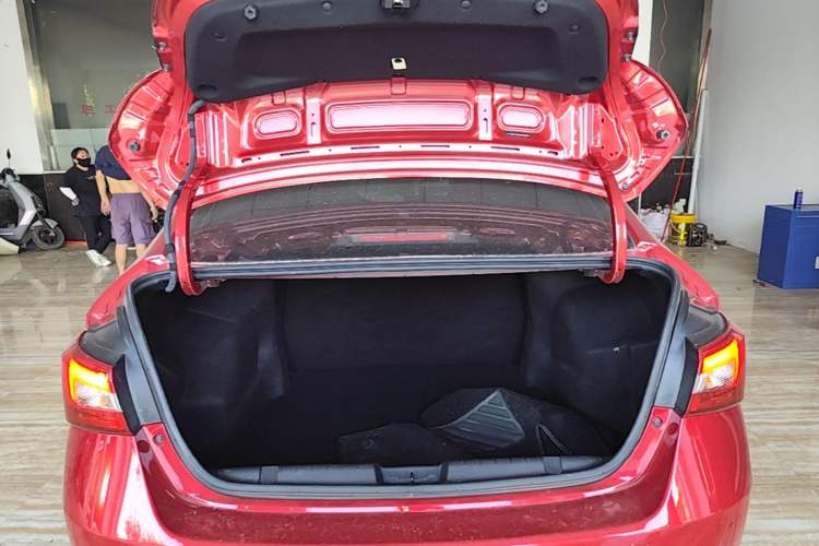 Used Chery Arrizo 5 2018 1.5L CVT Tribute to Youth Edition Trunk