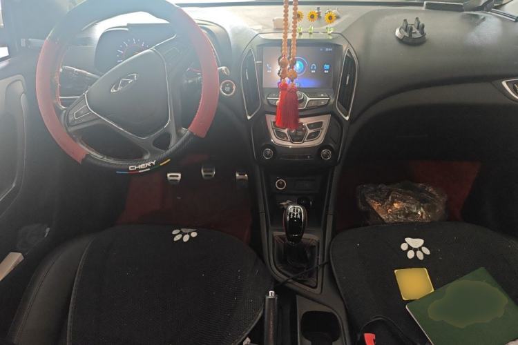 Used Chery Arrizo 5 2018 1.5L Manual Tribute to Youth Edition Center Console