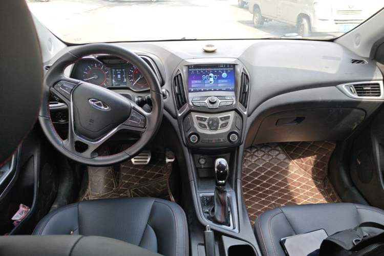 Used Chery Arrizo 5 2018 1.5L CVT Tribute to Youth Edition Center Console