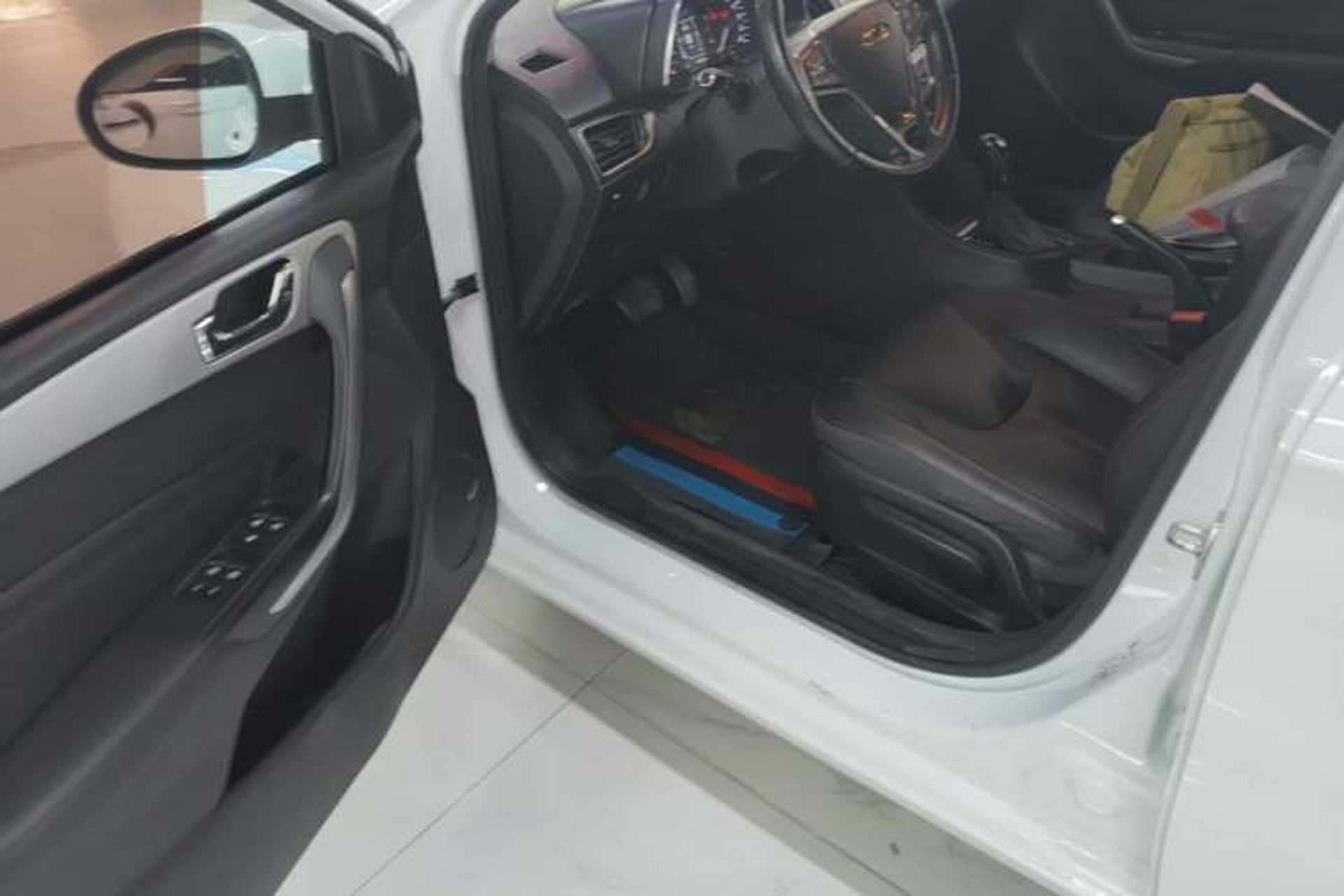 Used Chery Arrizo 5 2018 1.5L CVT Tribute to Youth Edition Driver Seat