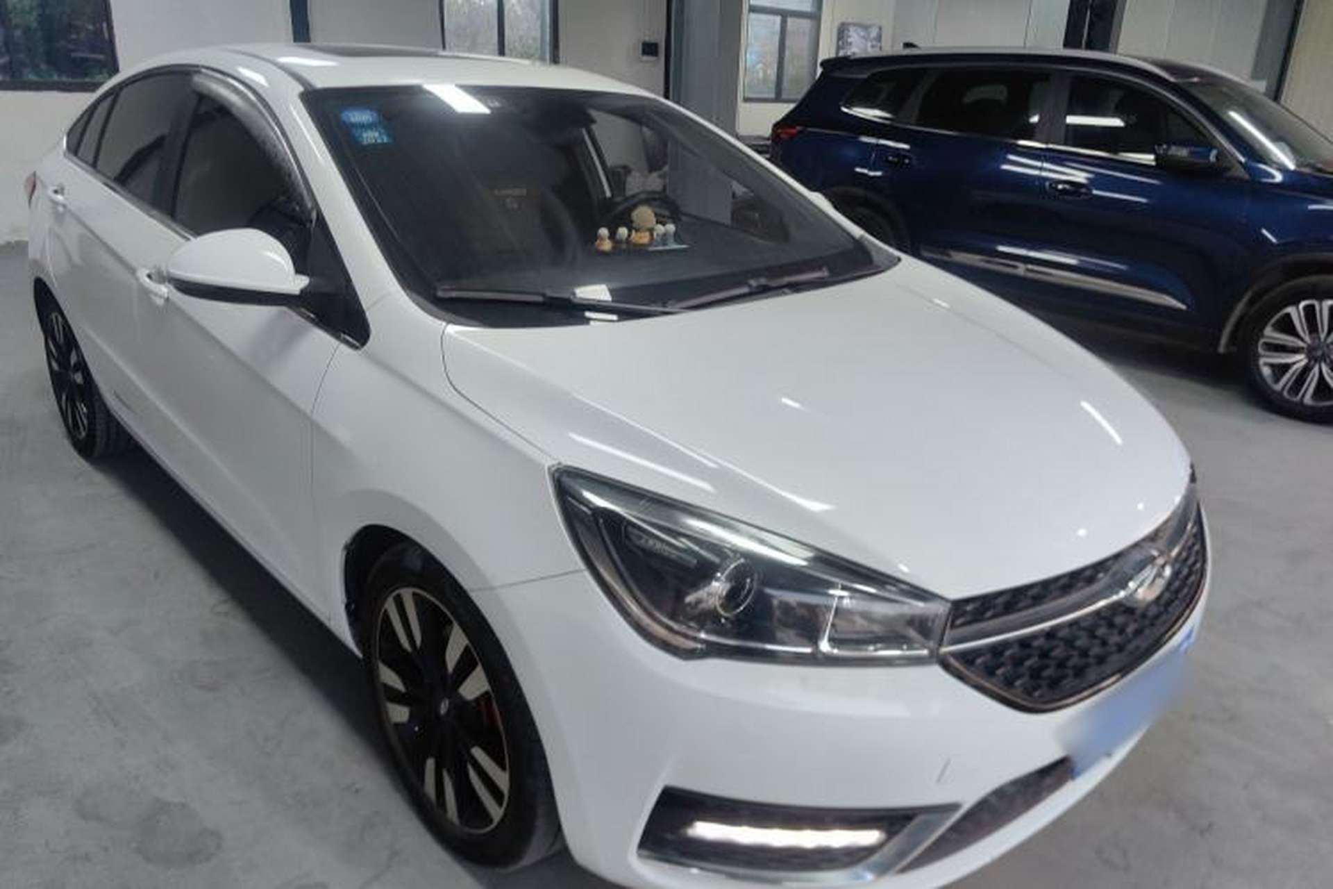 Used Chery Arrizo 5 2018 1.5L Manual Tribute to Youth Edition Front Right 45 Deg