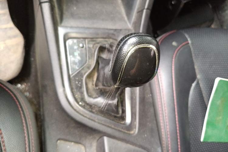 Used Chery Arrizo 5 2018 1.5L CVT Tribute to Youth Edition Gear Lever