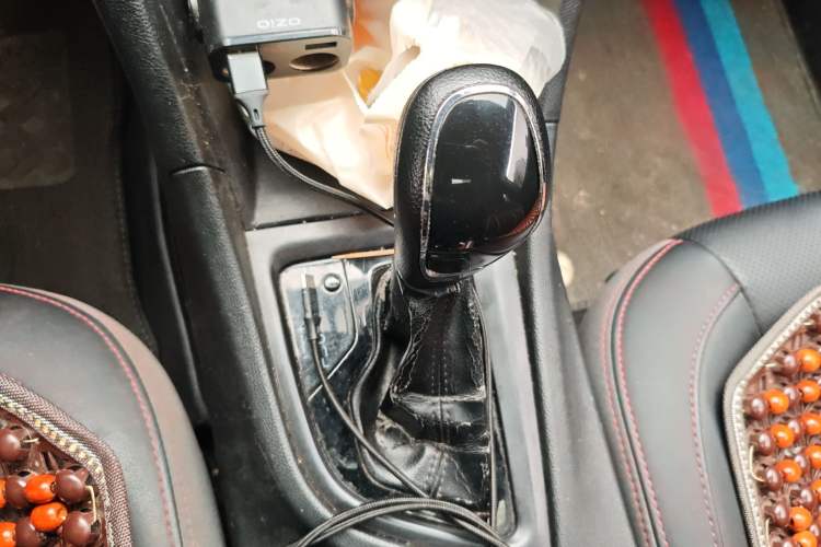 Used Chery Arrizo 5 2018 1.5L CVT Tribute to Youth Edition Gear Lever
