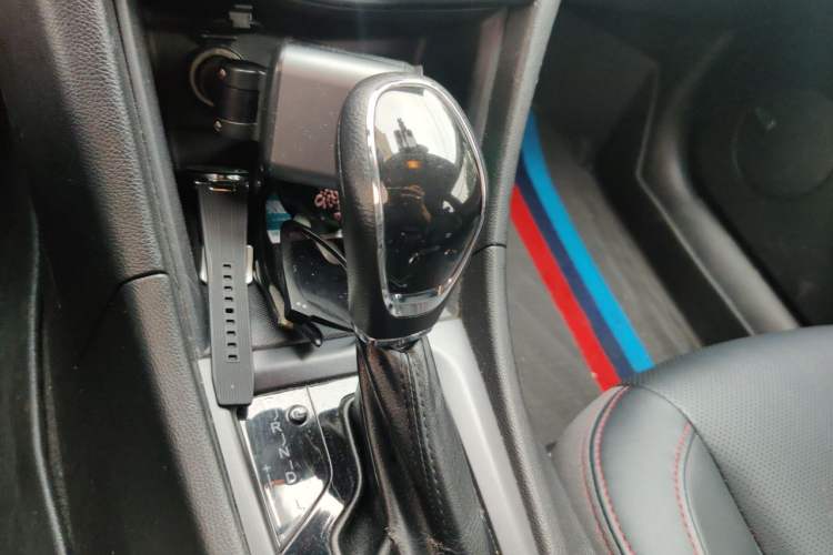 Used Chery Arrizo 5 2018 1.5L CVT Tribute to Youth Edition Gear Lever