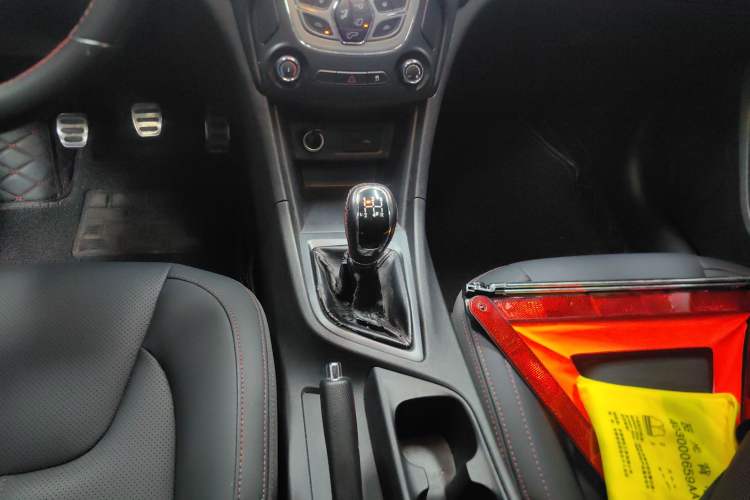 Used Chery Arrizo 5 2018 1.5L Manual Tribute to Youth Edition Gear Lever
