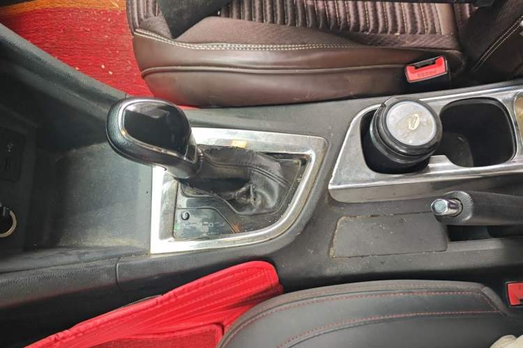 Used Chery Arrizo 5 2018 1.5L CVT Tribute to Youth Edition Gear Lever