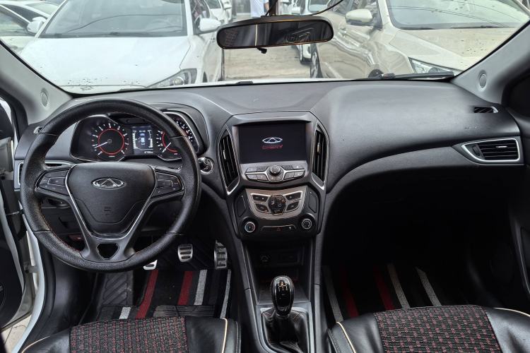 Used Chery Arrizo 5 2018 1.5L Manual Tribute to Youth Edition Interior 1
