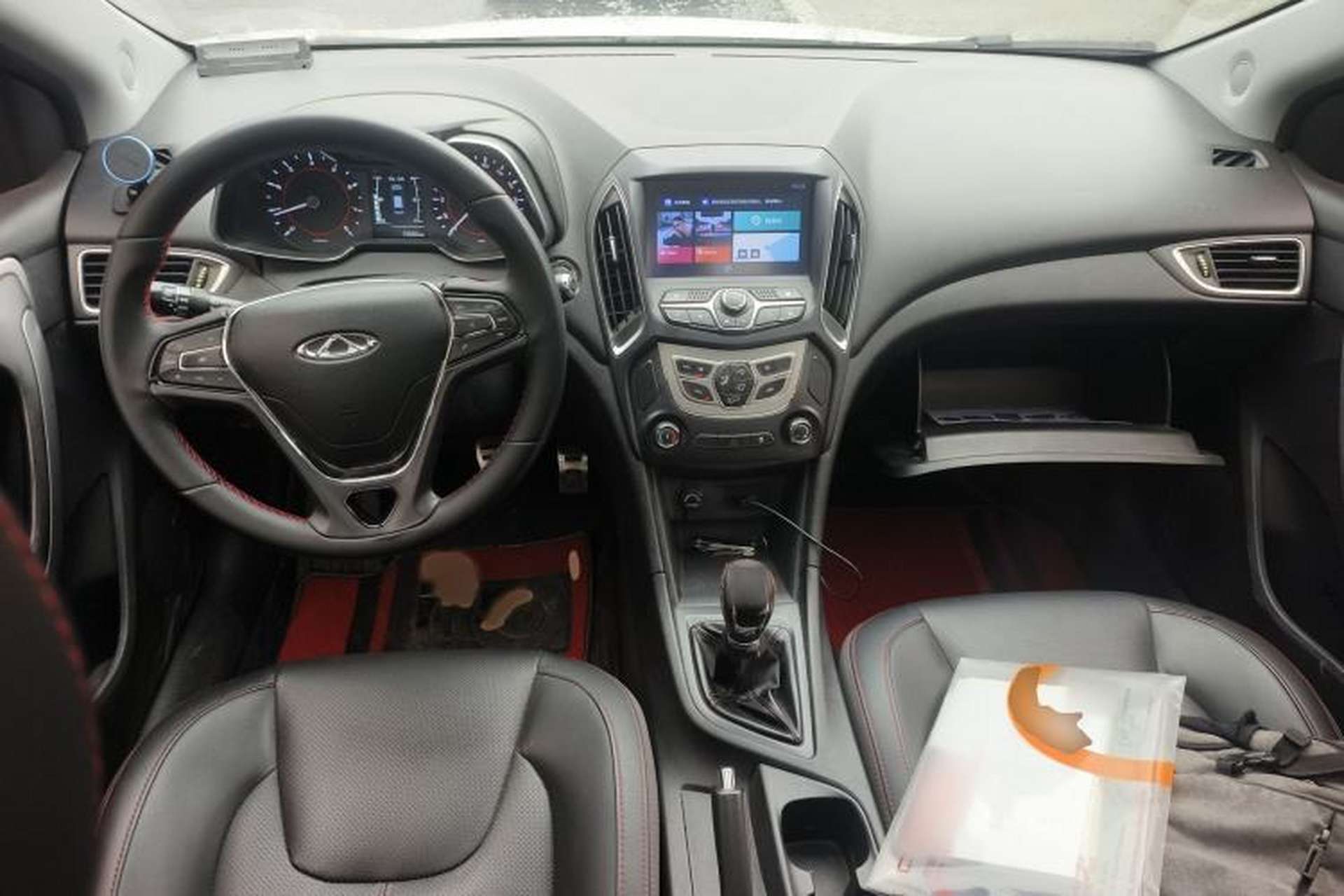 Used Chery Arrizo 5 2018 1.5L Manual Tribute to Youth Edition Interior 2