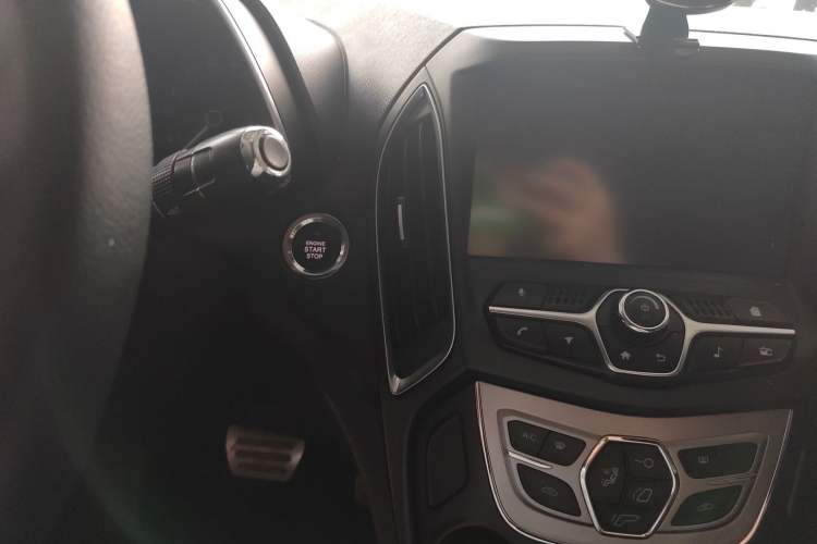 Used Chery Arrizo 5 2018 1.5L CVT Tribute to Youth Edition Interior 6
