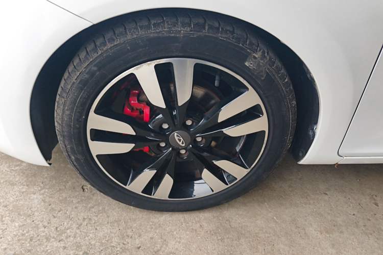 Used Chery Arrizo 5 2018 1.5L CVT Tribute to Youth Edition Left Front Wheel Hub
