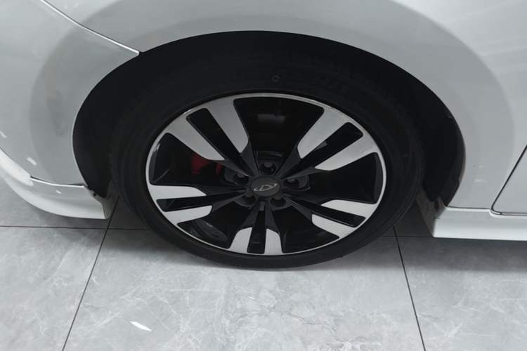Used Chery Arrizo 5 2018 1.5L CVT Tribute to Youth Edition Left Front Wheel Hub