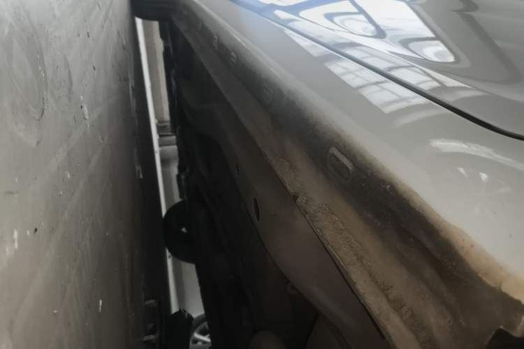 Used Chery Arrizo 5 2018 1.5L Manual Tribute to Youth Edition Left Side Sill