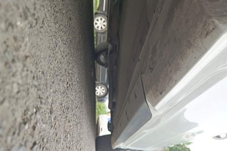 Used Chery Arrizo 5 2018 1.5L Manual Tribute to Youth Edition Left Side Sill