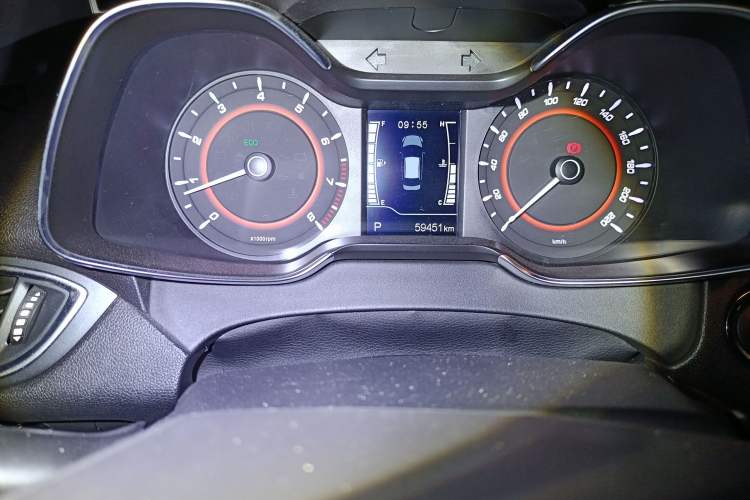 Used Chery Arrizo 5 2018 1.5L CVT Tribute to Youth Edition Odometer Close Up