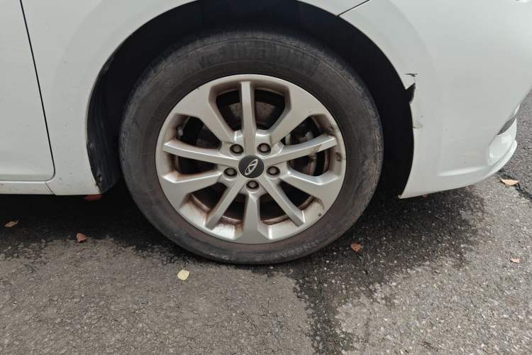 Used Chery Arrizo 5  Right Front Wheel Hub