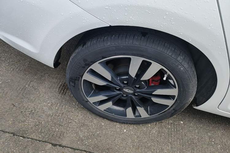 Used Chery Arrizo 5 2018 1.5L CVT Tribute to Youth Edition Right Rear Wheel Hub