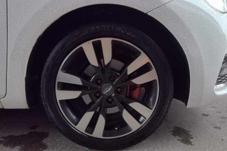 Used Chery Arrizo 5 2018 1.5L Manual Tribute to Youth Edition Right Rear Wheel Hub