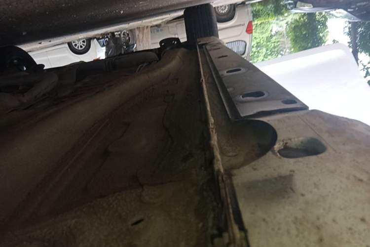 Used Chery Arrizo 5 2018 1.5L CVT Tribute to Youth Edition Right Side Sill