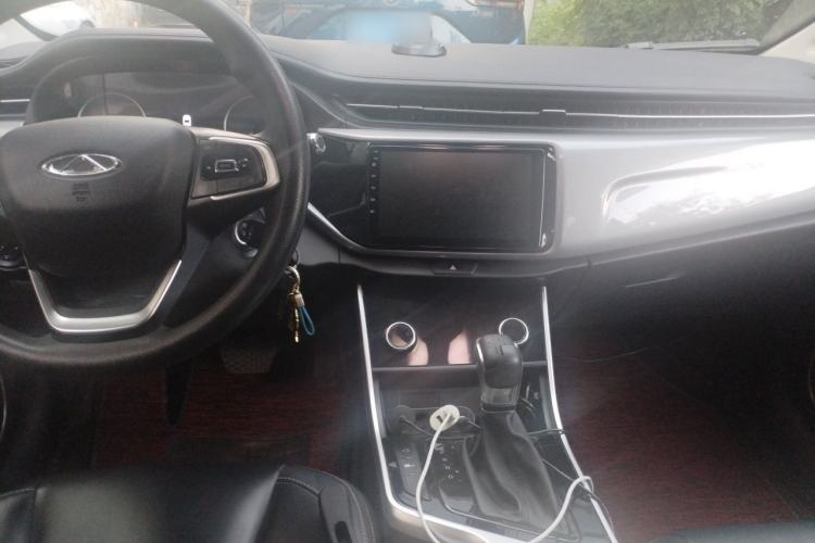 Used Chery Arrizo 5 2019 1.5L CVT Youth Edition China V Standard Center Console