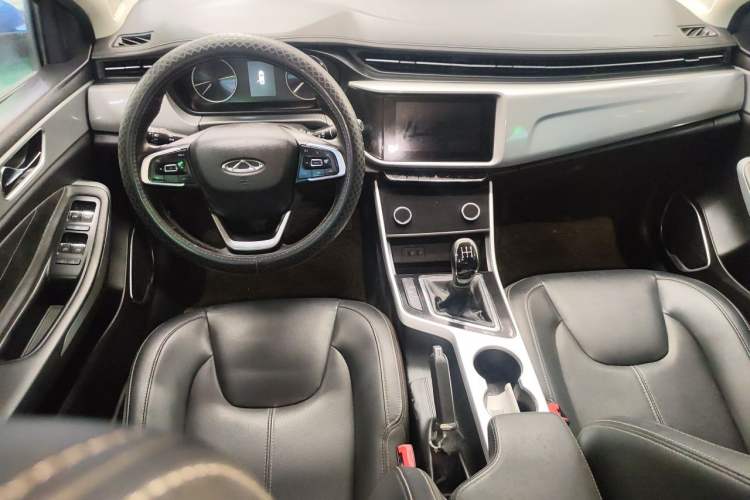 Used Chery Arrizo 5 2019 PRO 1.5L Manual Comfort Edition China VI Center Console