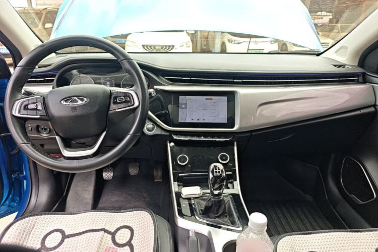 Used Chery Arrizo 5 2019 1.5L Manual Joyful Edition China V Standard Center Console