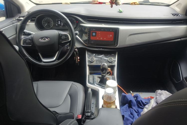 Used Chery Arrizo 5 2019 Facelifted PRO 1.5L Manual Youth Edition China VI Standard Center Console