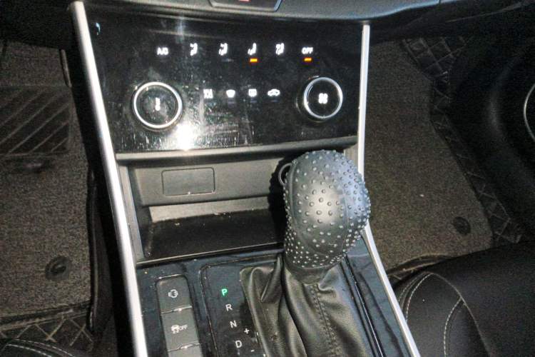 Used Chery Arrizo 5 2019 1.5L CVT Youth Edition China V Standard Gear Lever