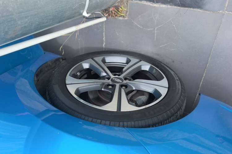 Used Chery Arrizo 5 2019 1.5L CVT New Freedom Edition China VI Standard Left Front Wheel Hub