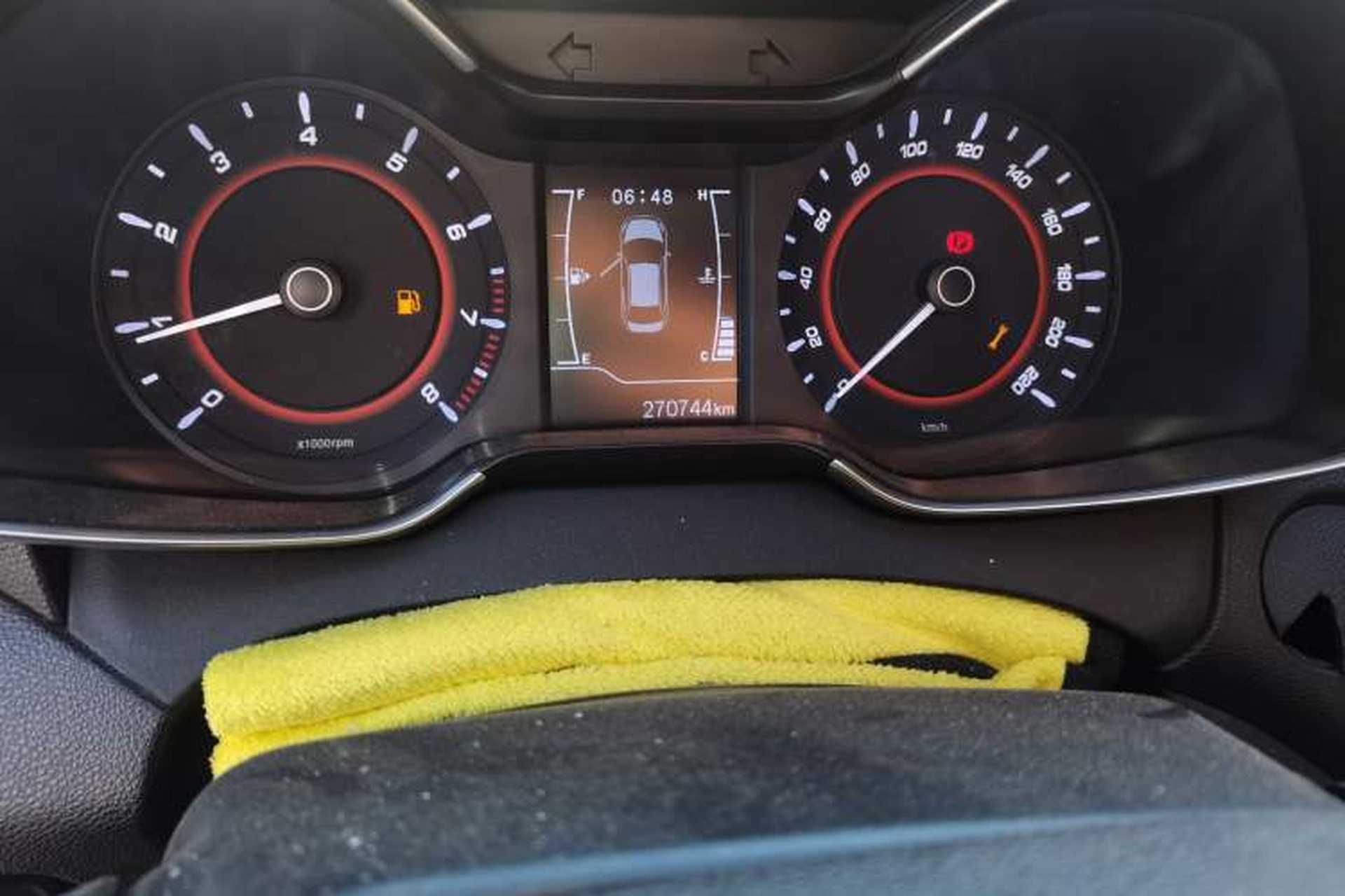 Used Chery Arrizo 5 2019 1.5L Manual New Youth Edition China V Standard Odometer Close Up