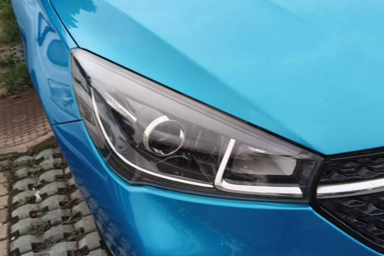 Used Chery Arrizo 5 2019 Facelifted PRO 1.5L Manual Youth Edition China VI Standard Right Front Headlight