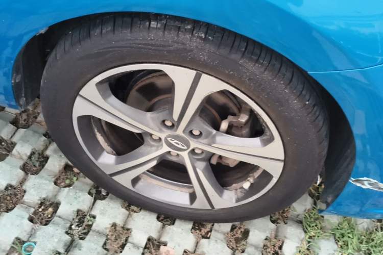 Used Chery Arrizo 5 2019 Facelifted PRO 1.5L Manual Youth Edition China VI Standard Right Front Wheel Hub